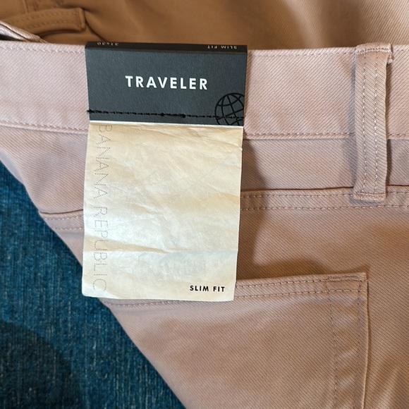 NWT Slim Banana Republic Traveler Pants 31x30 - Picture 4 of 5